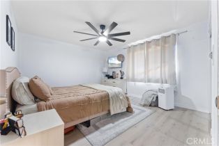 Condominium, 660 Glassell st, Orange, CA 92866 - 13