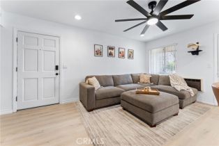 Condominium, 660 Glassell st, Orange, CA 92866 - 4