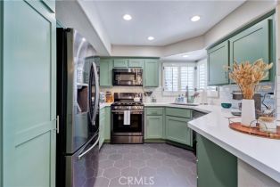 Condominium, 8008 Snapdragon ln, Anaheim Hills, CA 92808 - 10