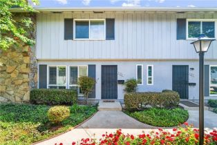 Condominium, 1121 1st st, Tustin, CA 92780 - 2