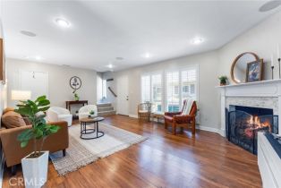 Condominium, 1121 1st st, Tustin, CA 92780 - 3