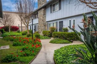 Condominium, 1121  E 1st ST, Tustin, CA  Tustin, CA 92780