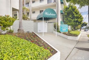 Residential Income, 2700 Aviation blvd, Redondo Beach, CA 90278 - 3