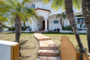 Single Family Residence, 1660 Catalina ave, Seal Beach, CA 90740 - 5
