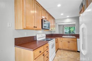 Condominium, 152 Singingwood st, Orange, CA 92869 - 23