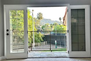 Condominium, 23401 Park Sorrento, Calabasas, CA 91302 - 3