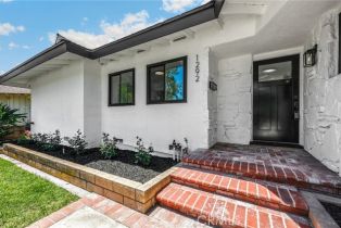 Single Family Residence, 1292 Tiffany pl, Tustin, CA 92780 - 2