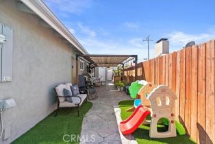 Single Family Residence, 1045 Sycamore ave, Orange, CA 92868 - 21