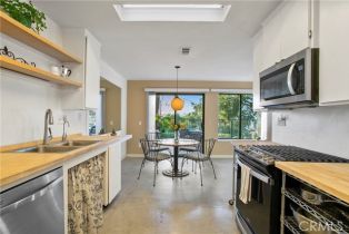 Single Family Residence, 6000 Ladera ln, Anaheim Hills, CA 92807 - 9