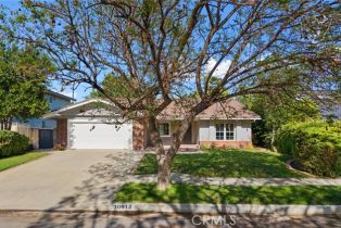 Single Family Residence, 10012 Glade ave, Chatsworth, CA 91311 - 3