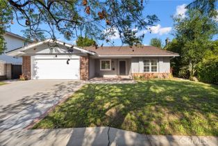 Single Family Residence, 10012 Glade AVE, Chatsworth, CA  Chatsworth, CA 91311