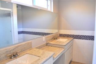 Condominium, 12700 Newport ave, Tustin, CA 92780 - 18