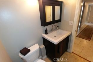 Condominium, 12700 Newport ave, Tustin, CA 92780 - 23