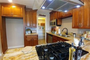 Condominium, 12700 Newport ave, Tustin, CA 92780 - 28