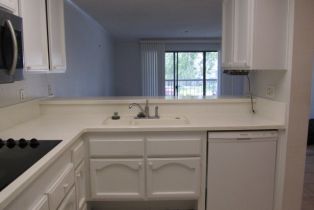 Condominium, 13601 Del Monte Dr, M17-46A, Seal Beach, CA 90740 - 10