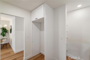 Condominium, 4822 Hollow Corner rd, Culver City, CA 90230 - 9