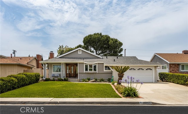 Single Family Residence, 13061 Rosalind drive, North Tustin, CA 92705 - 1