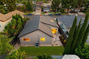 Single Family Residence, 1931 Roanoke ave, Tustin, CA 92780 - 48