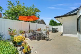 Single Family Residence, 1947 Sacramento st, Orange, CA 92867 - 30