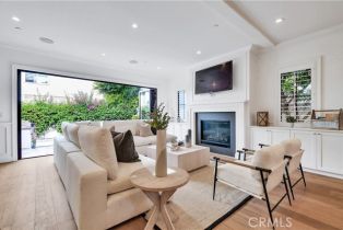 Single Family Residence, 2001 Oak ave, Manhattan Beach, CA 90266 - 7