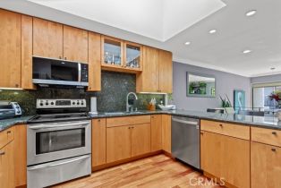 Condominium, 317 Dahlia pl, Corona Del Mar, CA 92625 - 7