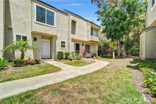 Condominium, 5927 Creekside ave, Orange, CA 92869 - 5