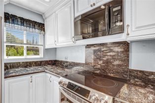 Condominium, 5927  E Creekside AVE, Orange, CA  Orange, CA 92869