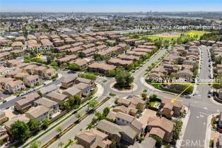 Condominium, 298 Pebble Creek ln, Orange, CA 92865 - 34