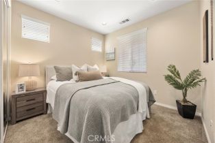 Condominium, 298 Pebble Creek ln, Orange, CA 92865 - 5