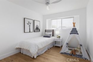 Single Family Residence, 13611 Utt dr, Tustin, CA 92780 - 23