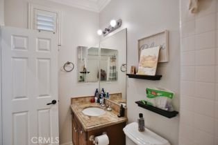 Single Family Residence, 2483 Highwood rd, Orange, CA 92867 - 16