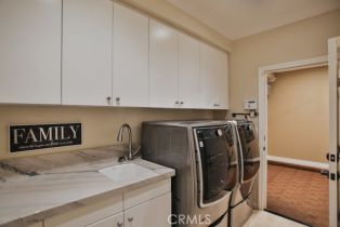 Single Family Residence, 2483 Highwood rd, Orange, CA 92867 - 25