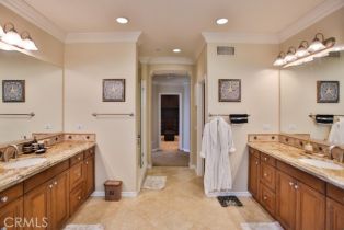 Single Family Residence, 2483 Highwood rd, Orange, CA 92867 - 55