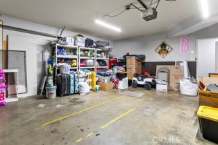 Single Family Residence, 400 S Flower st, Orange, CA 92868 - 18