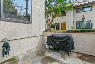 Single Family Residence, 400 S Flower st, Orange, CA 92868 - 19