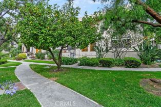 Single Family Residence, 400 S Flower st, Orange, CA 92868 - 22