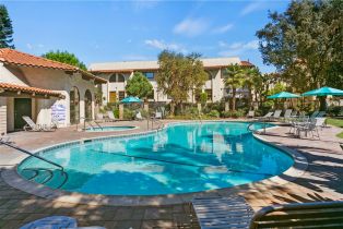 Single Family Residence, 400 S Flower st, Orange, CA 92868 - 24