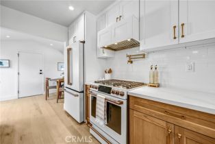 Single Family Residence, 1035 Medford rd, Pasadena, CA 91107 - 16