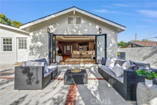 Single Family Residence, 1035 Medford rd, Pasadena, CA 91107 - 32