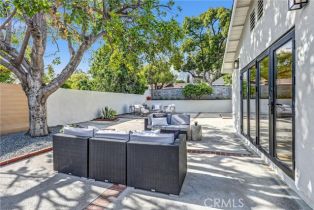 Single Family Residence, 1035 Medford rd, Pasadena, CA 91107 - 33