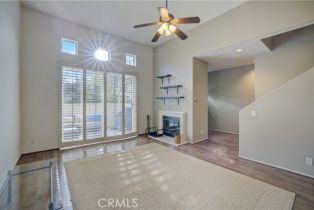 Townhouse, 7411 Hannum ave, Culver City, CA 90230 - 4