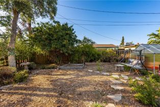 Single Family Residence, 950 Laurel dr, Orange, CA 92867 - 33