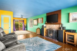 Single Family Residence, 950 Laurel dr, Orange, CA 92867 - 4