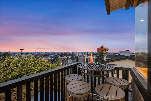 Single Family Residence, 624 6th st, Manhattan Beach, CA 90266 - 1