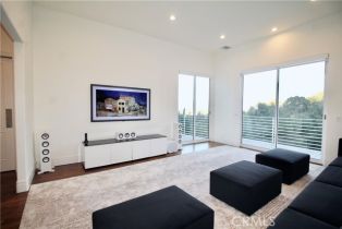 Single Family Residence, 3964 Sumac dr, Sherman Oaks, CA 91403 - 18