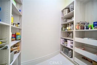 Single Family Residence, 3964 Sumac dr, Sherman Oaks, CA 91403 - 27