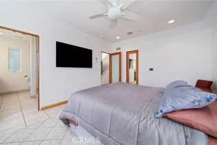 Single Family Residence, 210 El Porto st, Manhattan Beach, CA 90266 - 12