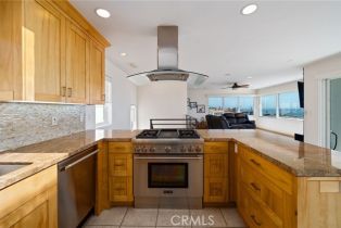 Single Family Residence, 210 El Porto st, Manhattan Beach, CA 90266 - 28