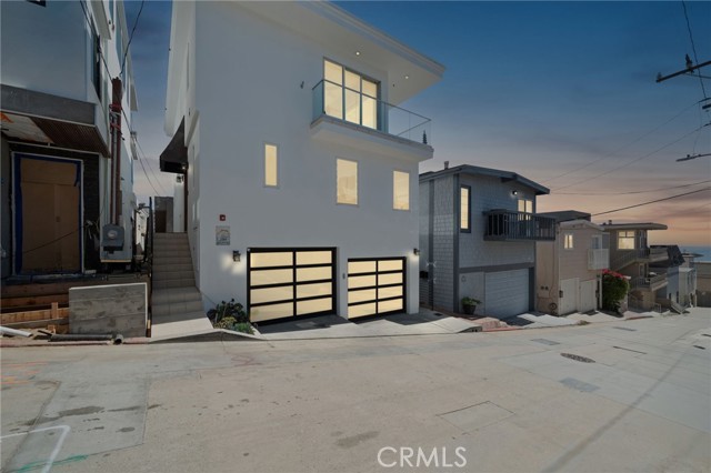 Single Family Residence, 210 El Porto st, Manhattan Beach, CA 90266 - 1