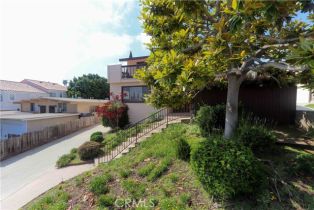 Condominium, 2616 Voorhees ave, Redondo Beach, CA 90278 - 3